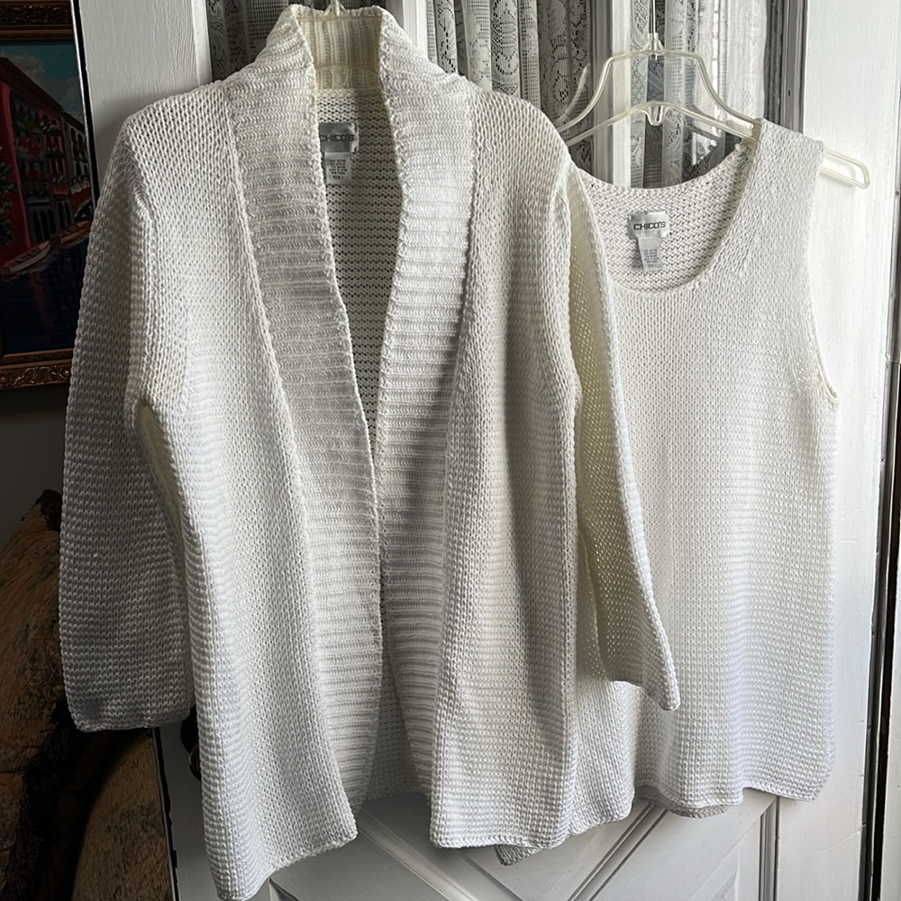 Chico’s 2 piece White Sweater Set Size 1
